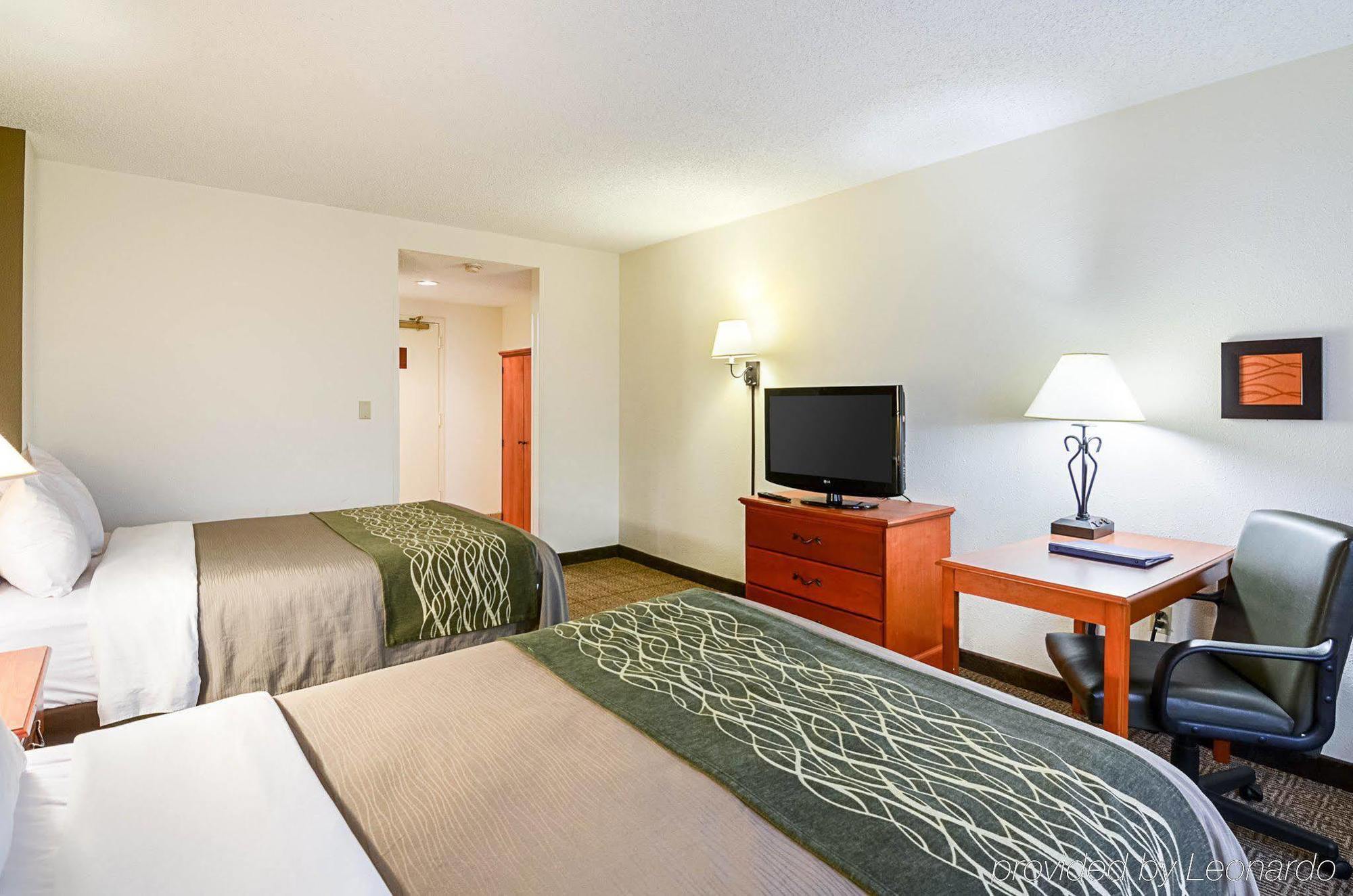 Fairfield Inn & Suites By Marriott Alexandria West/Mark Center Exterior foto